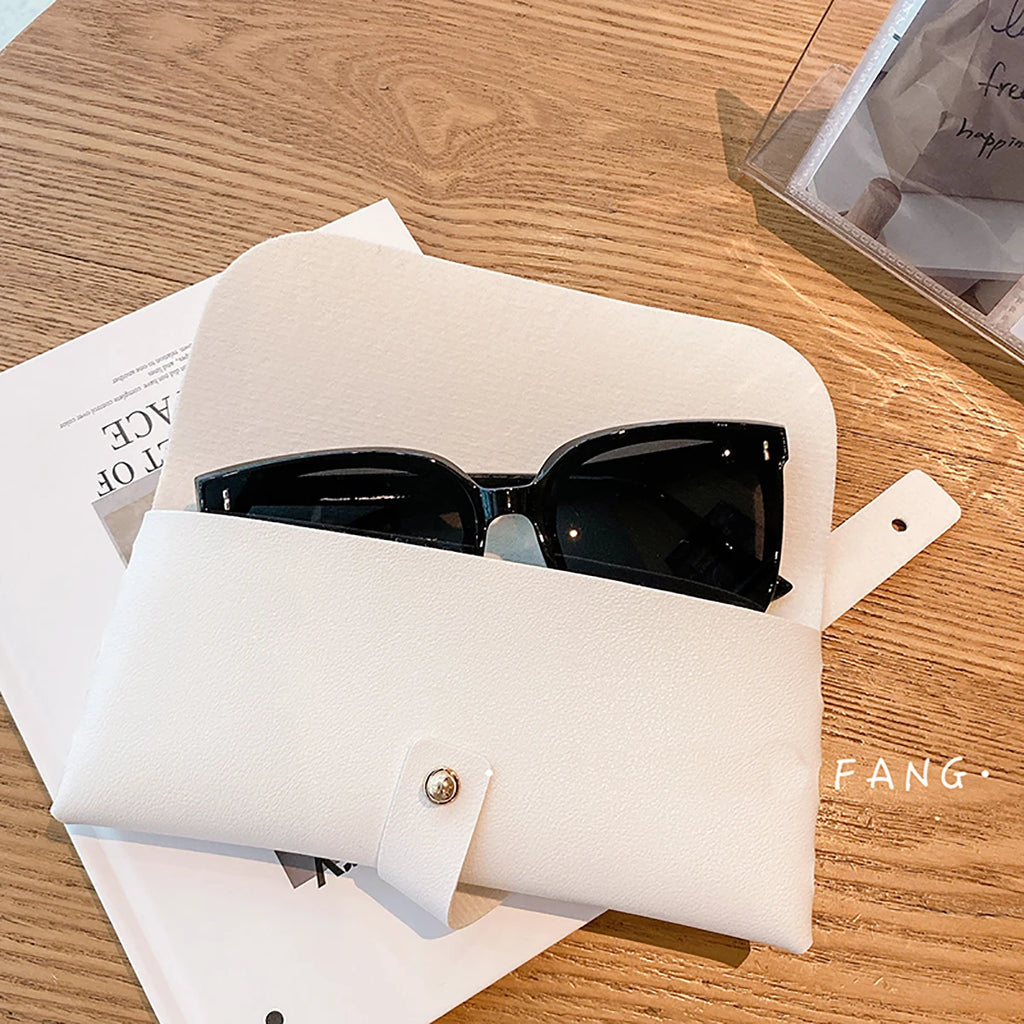 VelvetShield Glasses Case