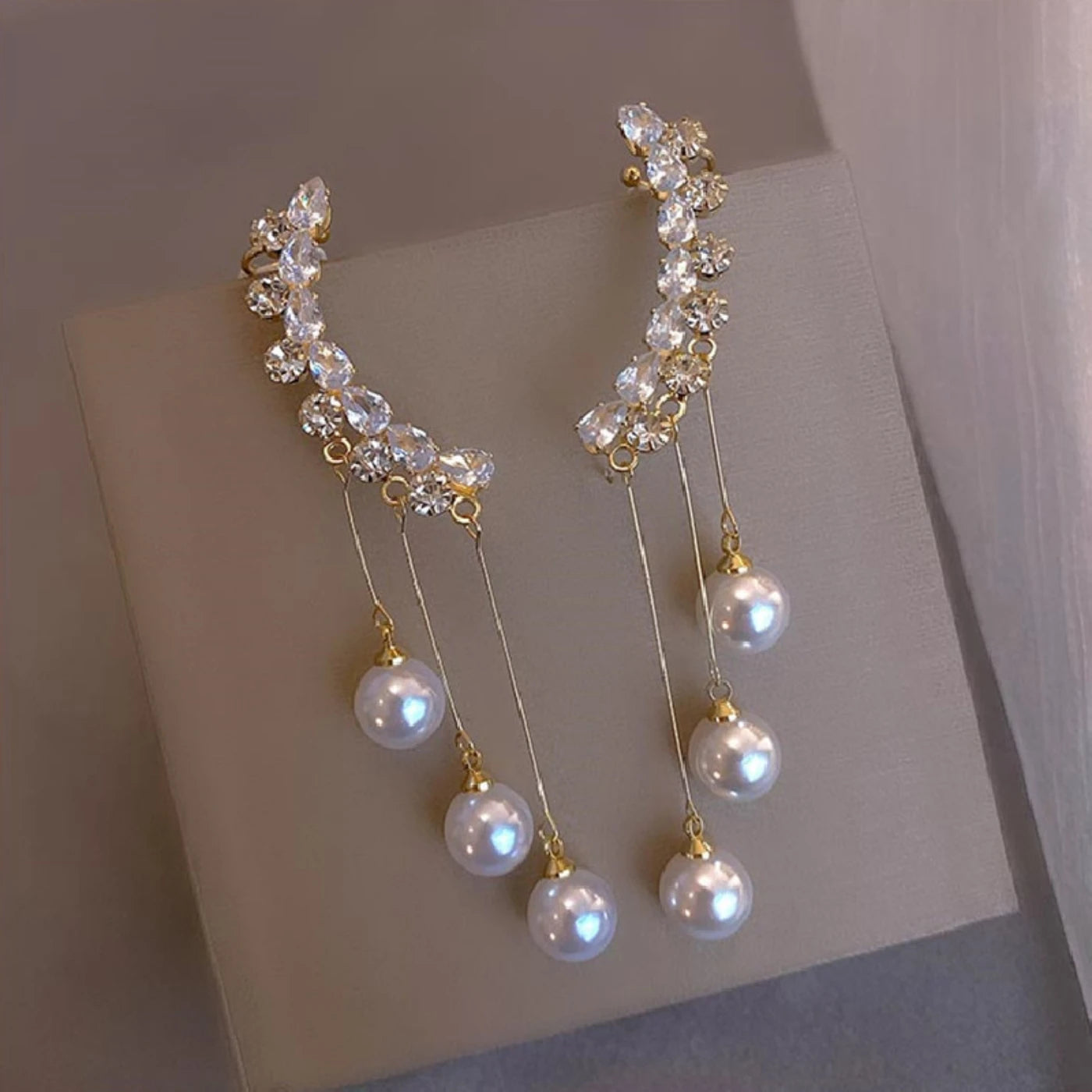 Elegant Pearl Drop Crystal Earrings